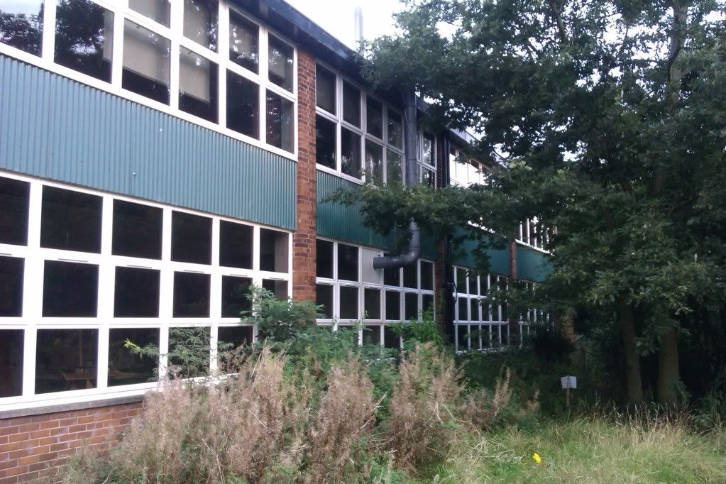 Little Moss High School for Boys